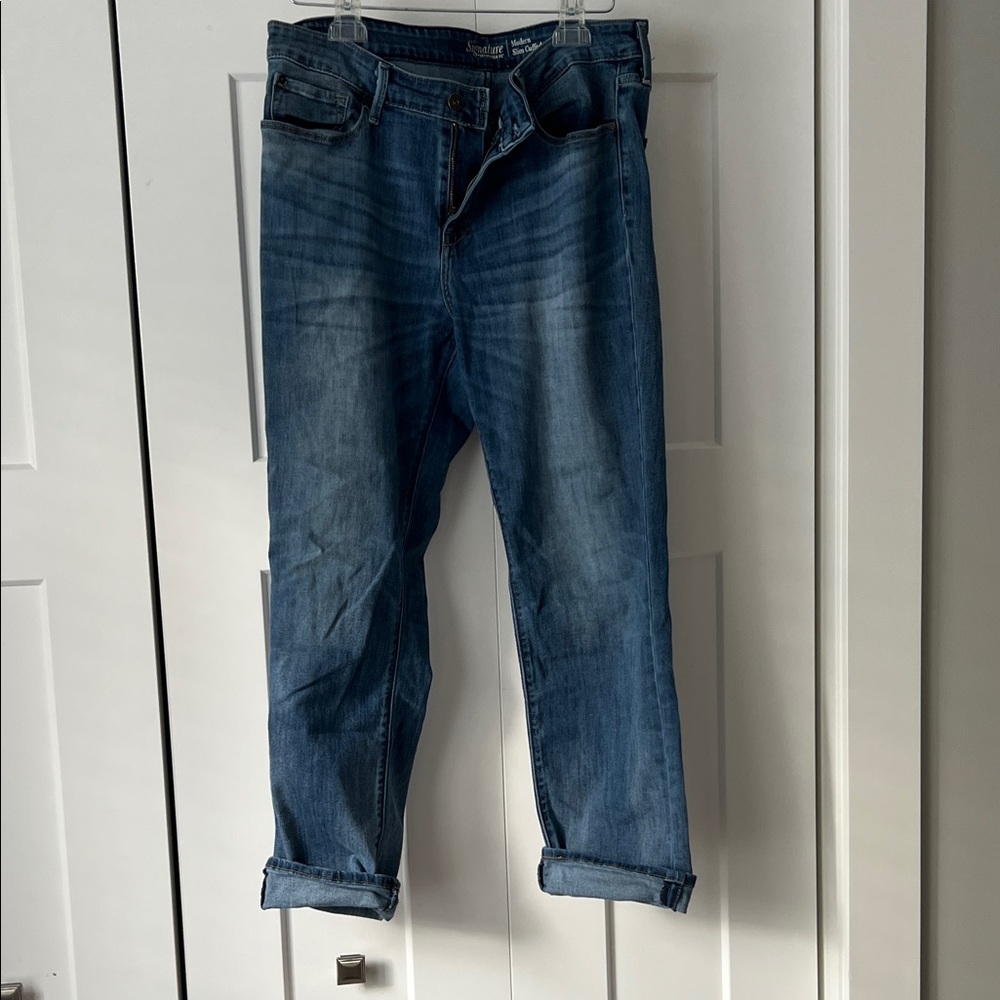 Women’s Signature by Levi’s slim capri -14